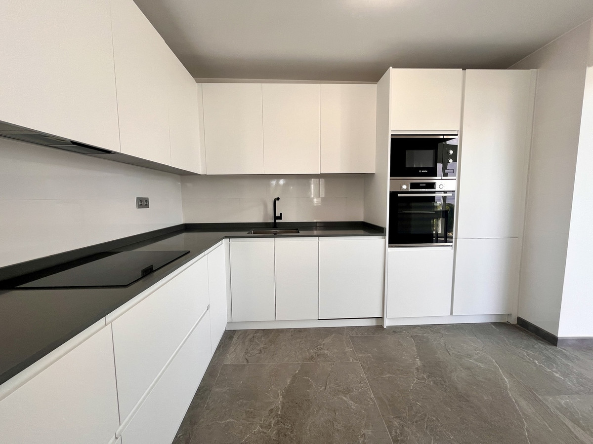 6 Bed Townhouse for sale in Los Balcones Costa Blanca, Alicante, Spain