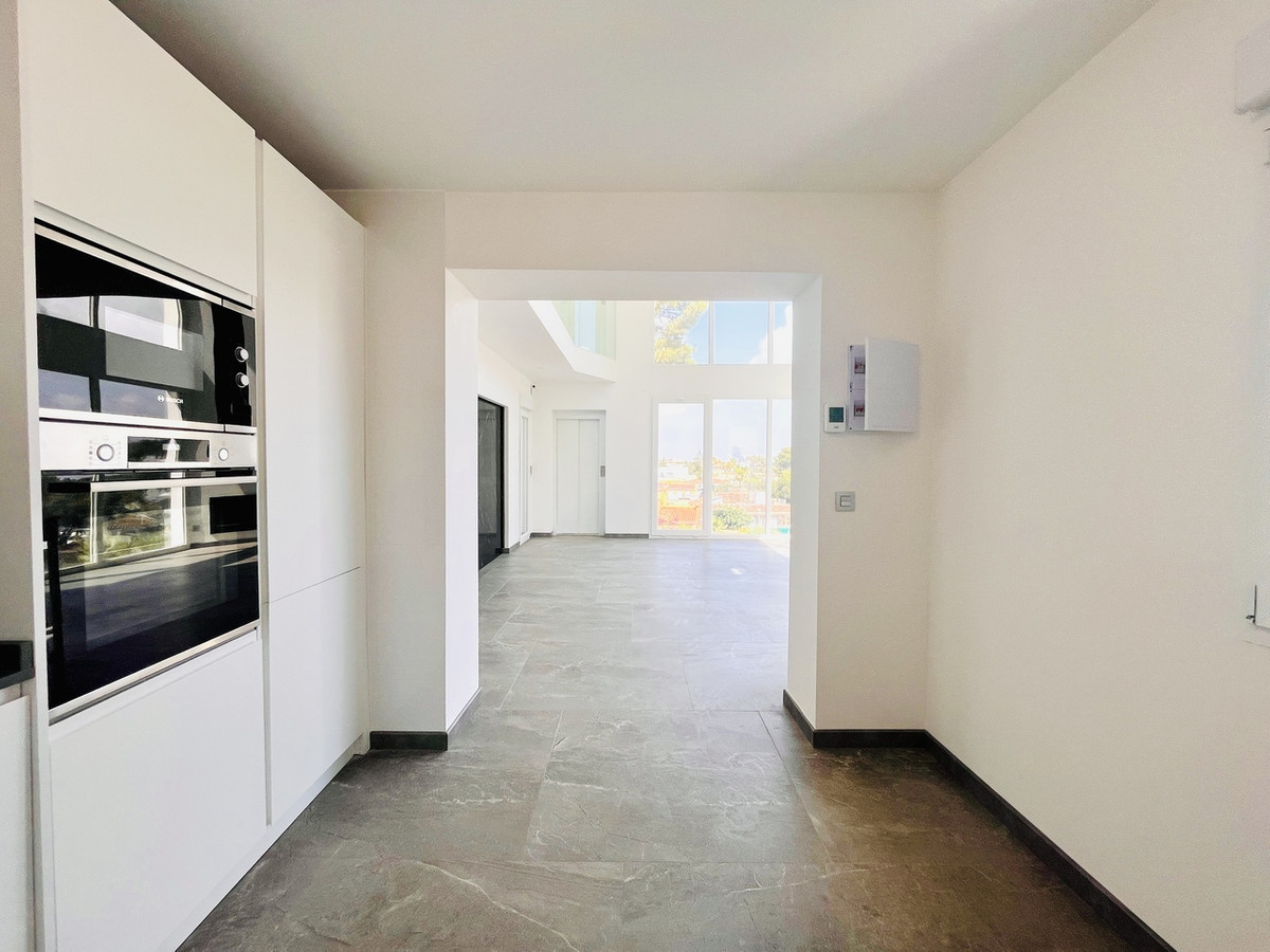 6 Bed Townhouse for sale in Los Balcones Costa Blanca, Alicante, Spain