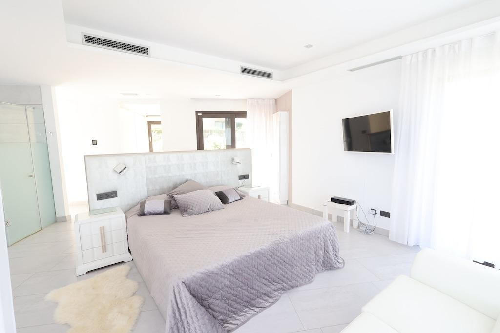 5 Bed Townhouse for sale in Javea Costa Blanca, Alicante, Spain