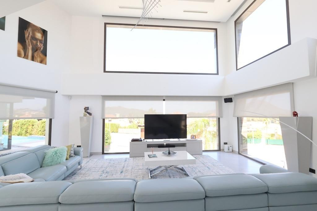 5 Bed Townhouse for sale in Javea Costa Blanca, Alicante, Spain