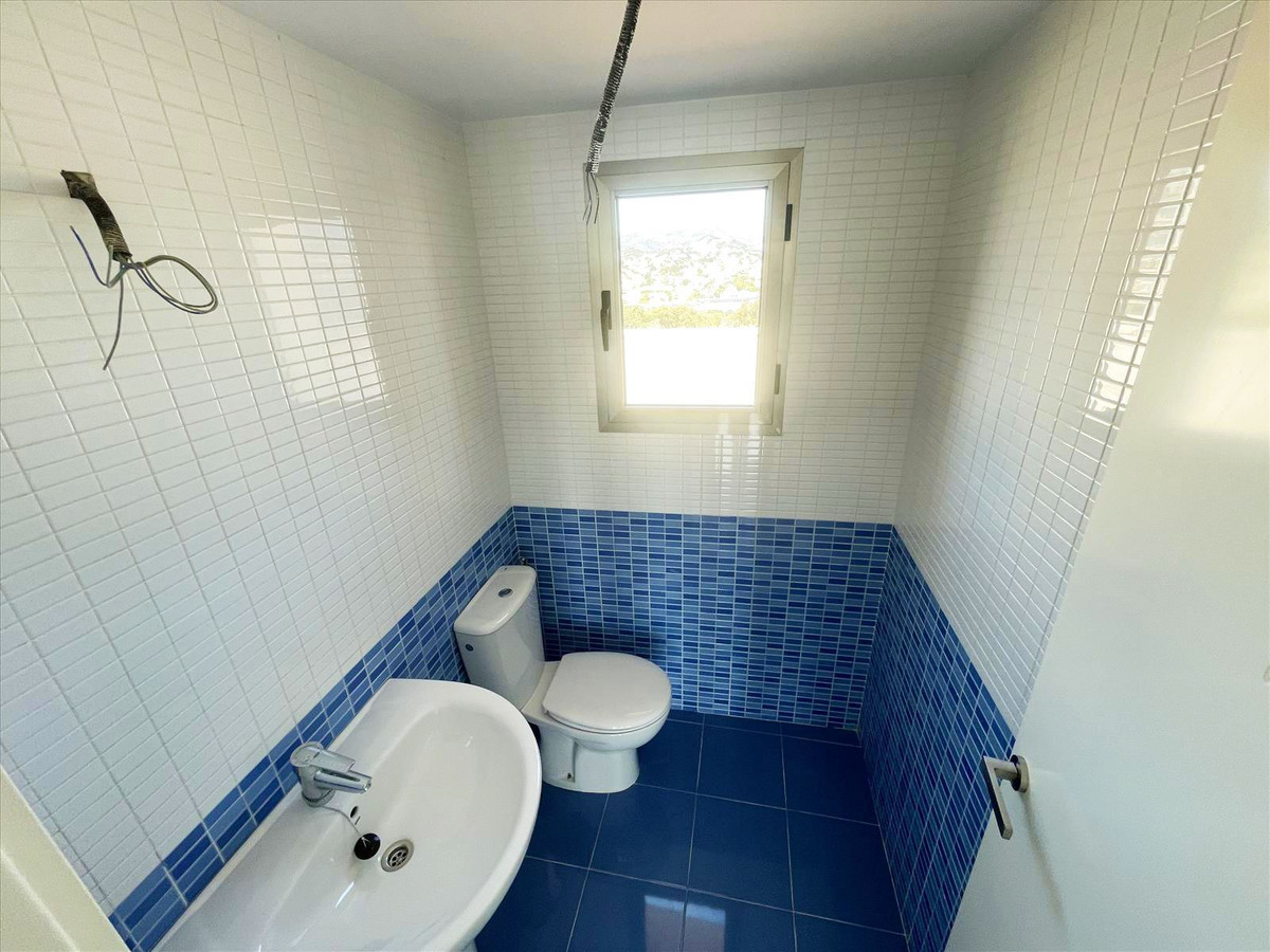 3 Bed Apartment for sale in Calpe Costa Blanca, Alicante, Spain