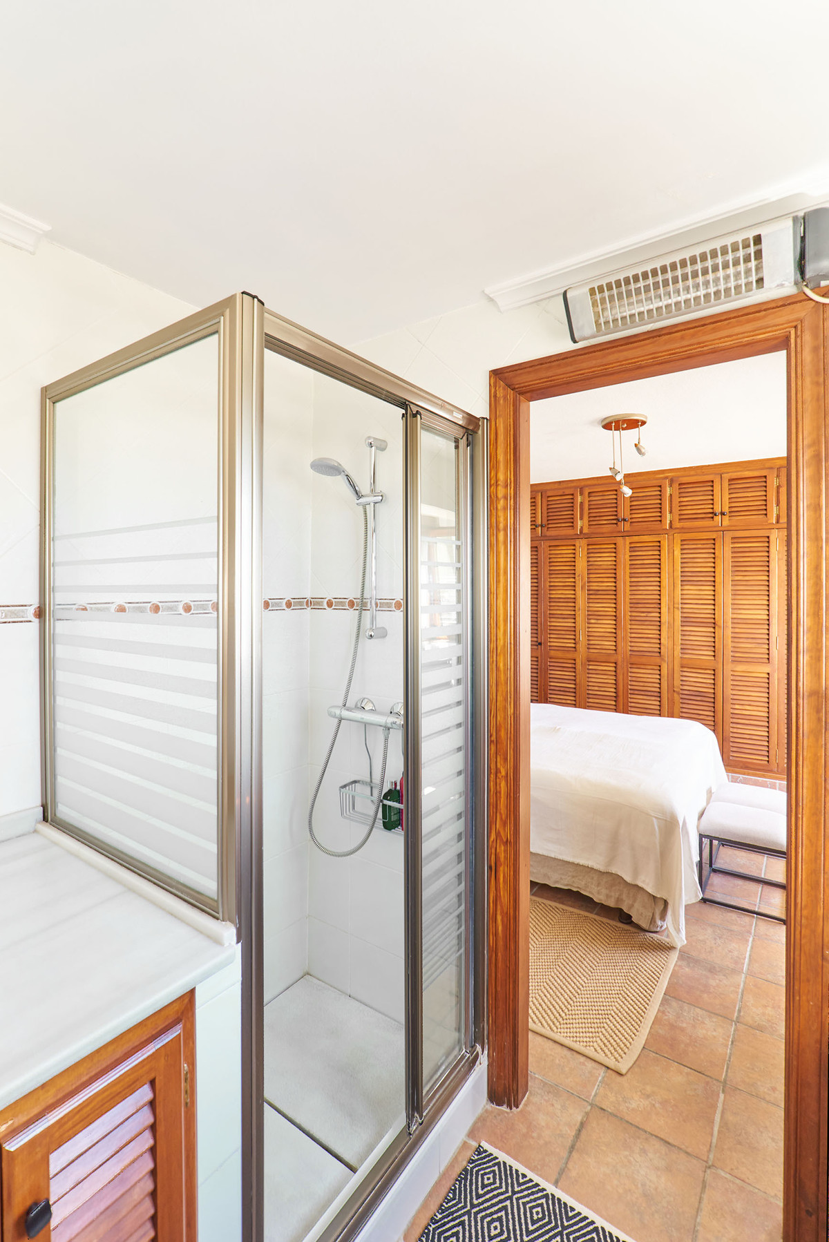 3 Bed Townhouse for sale in Casares Costa Del Sol, Málaga, Spain