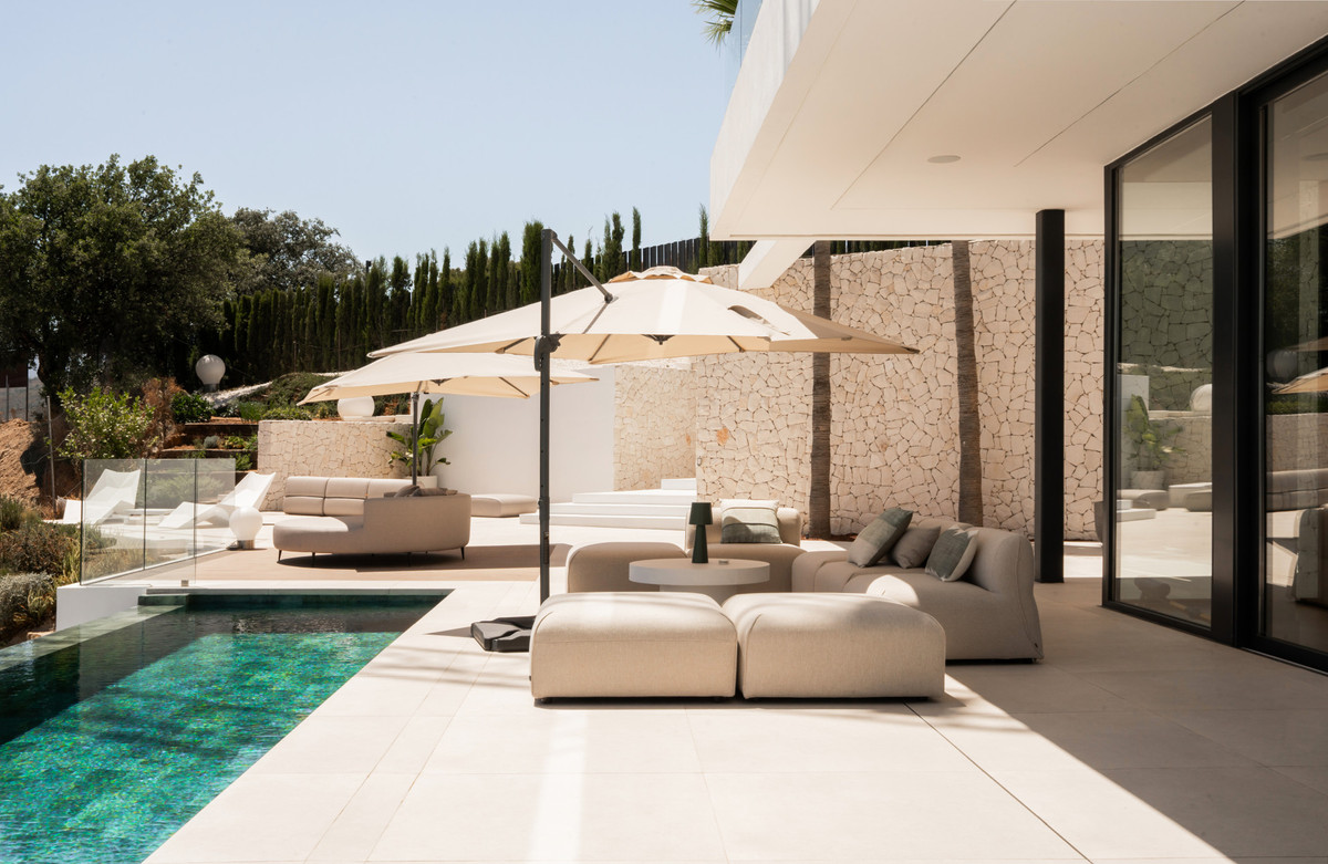 Se vende Villa - Chalet de 4 dormitorios en Costa Del Sol, Málaga, España