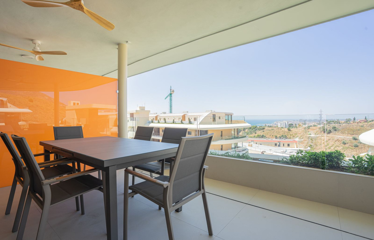 2 Bed Apartment for sale in Fuengirola Costa Del Sol, Málaga, Spain