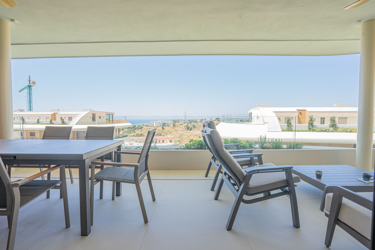 2 Bed Apartment for sale in Fuengirola Costa Del Sol, Málaga, Spain
