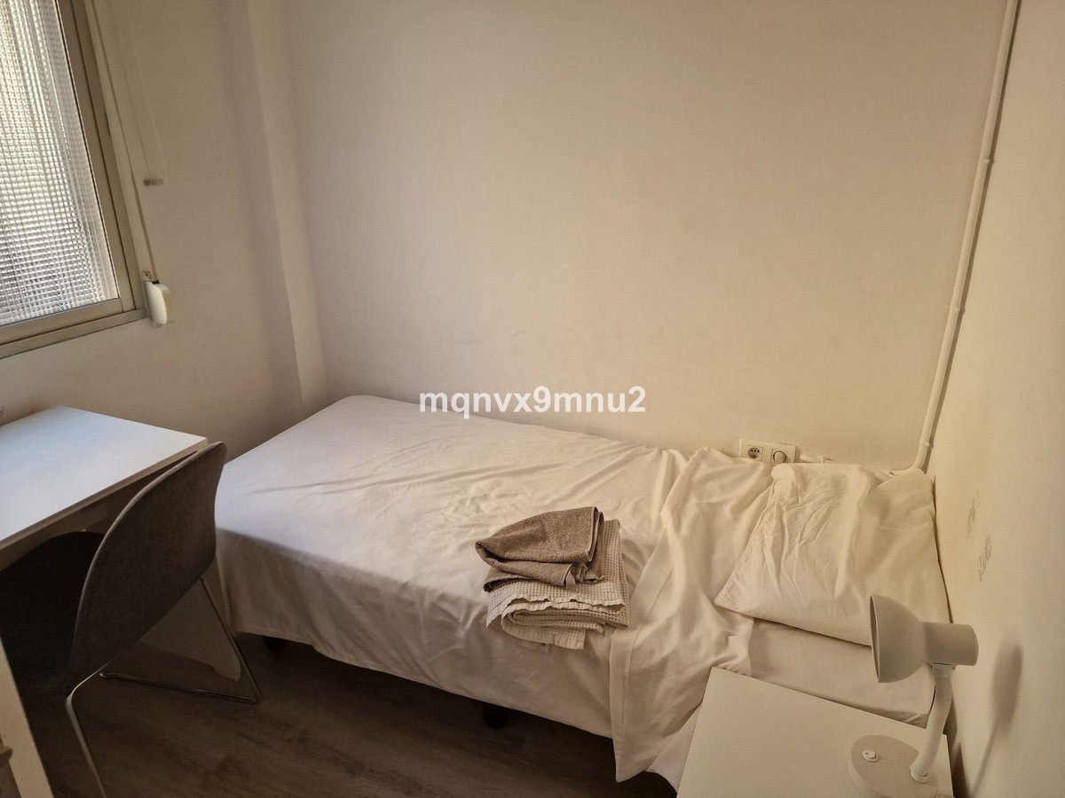 4 Bed Apartment for sale in Centro Histórico Málaga Ciudad, Málaga, Spain
