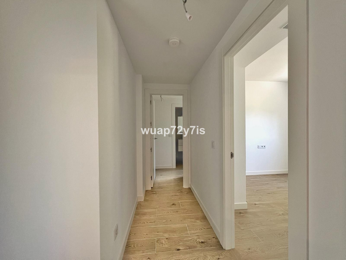 Se vende Apartamento Planta Media de 3 dormitorios en Costa Del Sol, Málaga, España