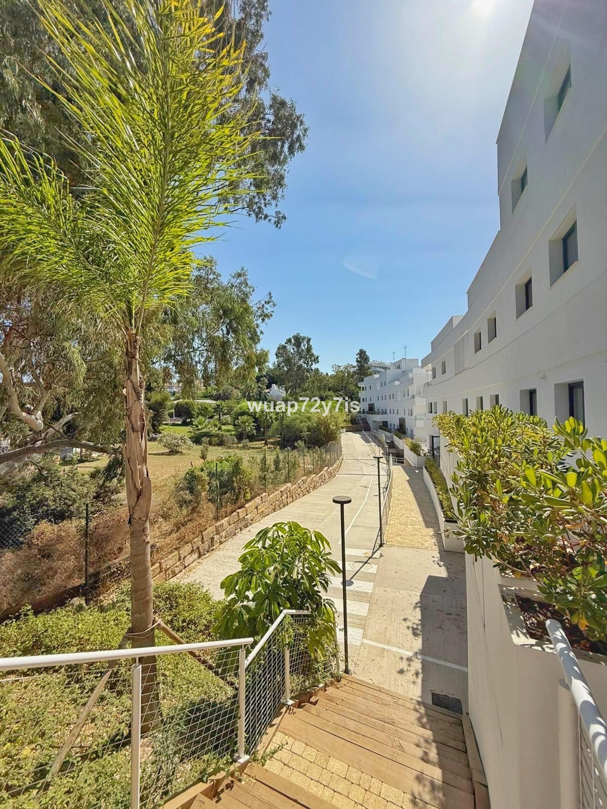 Se vende Apartamento Planta Media de 3 dormitorios en Costa Del Sol, Málaga, España