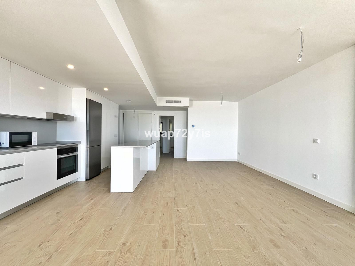 Se vende Apartamento Planta Media de 3 dormitorios en Costa Del Sol, Málaga, España