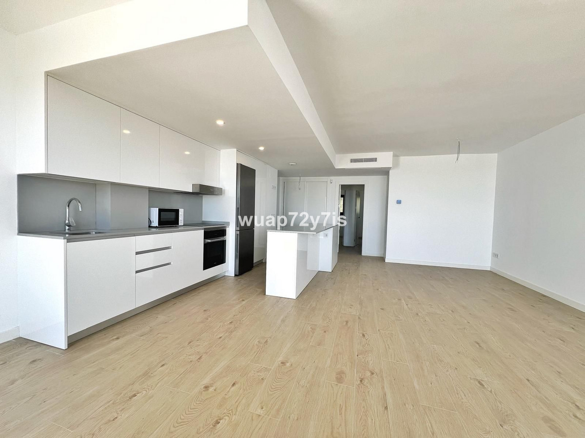 Se vende Apartamento Planta Media de 3 dormitorios en Costa Del Sol, Málaga, España