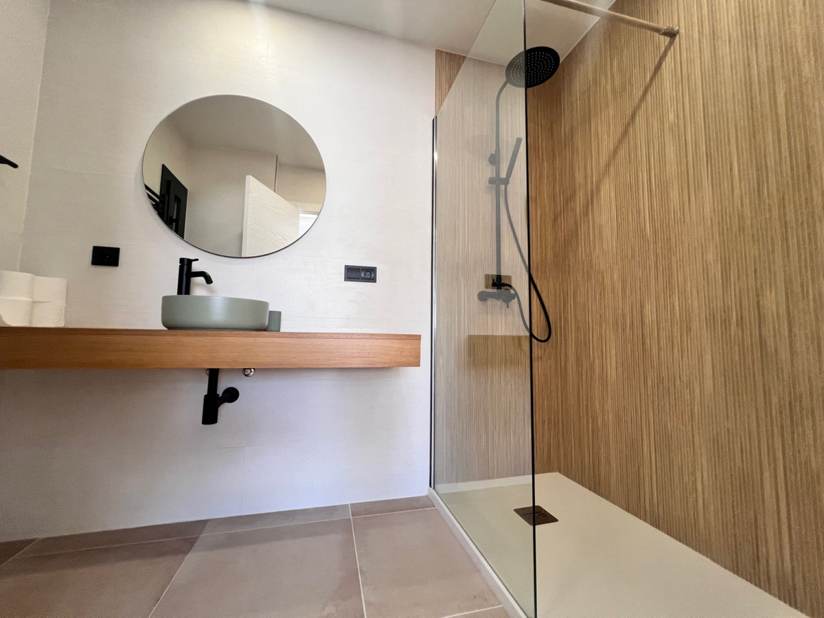 3 Bed Townhouse for sale in New Golden Mile Costa Del Sol, Málaga, Spain