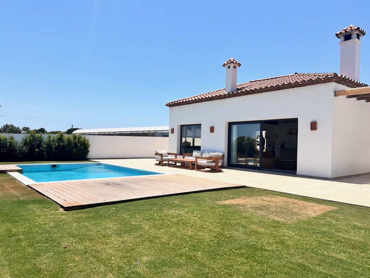 3 Bed Townhouse for sale in New Golden Mile Costa Del Sol, Málaga, Spain