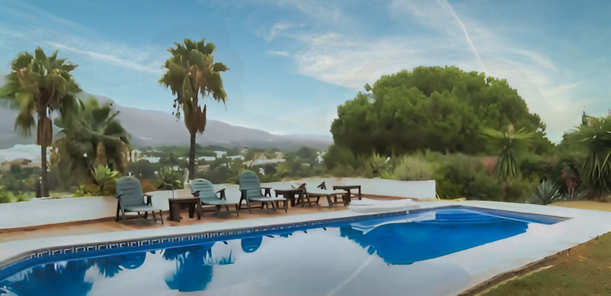 Se vende Villa - Chalet de 5 dormitorios en Costa Del Sol, Málaga, España