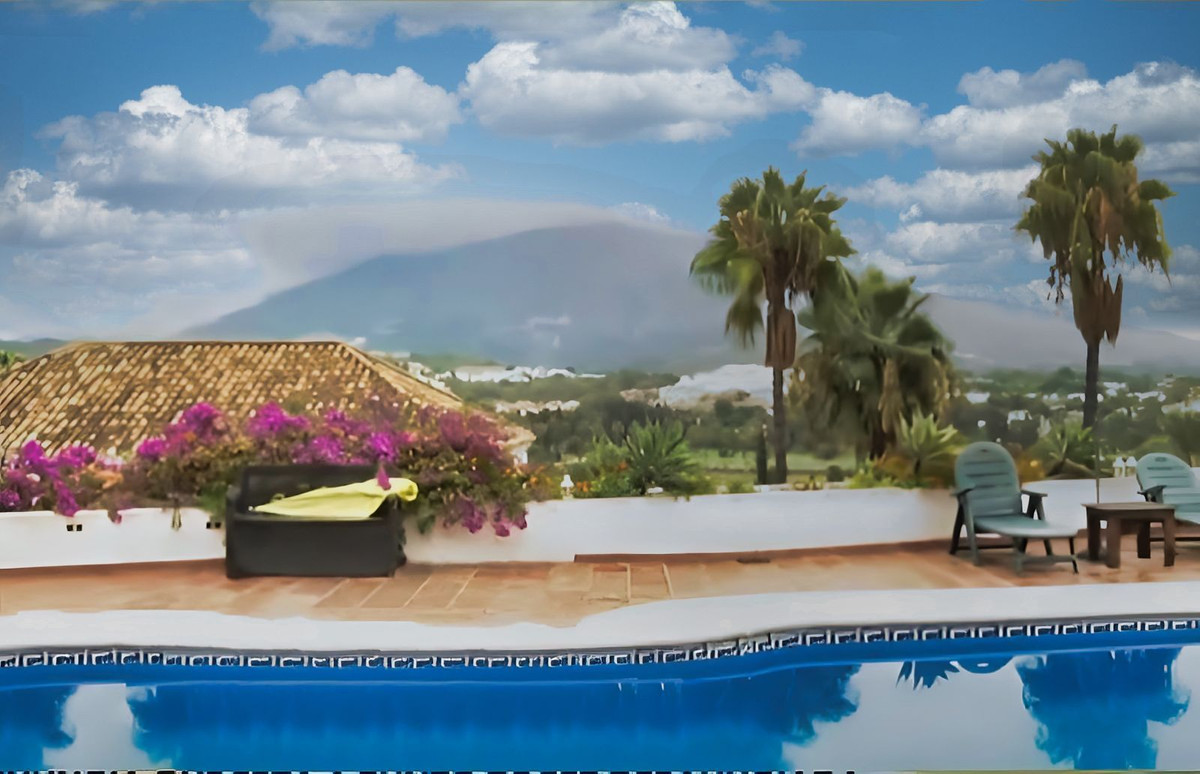 Se vende Villa - Chalet de 5 dormitorios en Costa Del Sol, Málaga, España