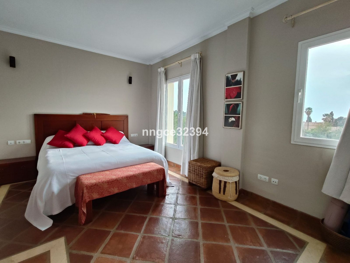 2 Bed Townhouse for sale in Istán Costa Del Sol, Málaga, Spain