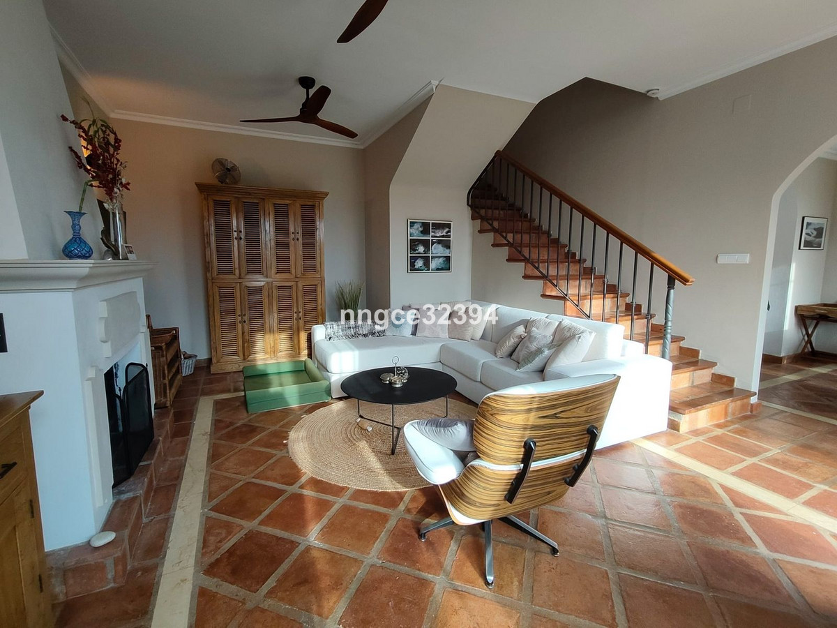 2 Bed Townhouse for sale in Istán Costa Del Sol, Málaga, Spain