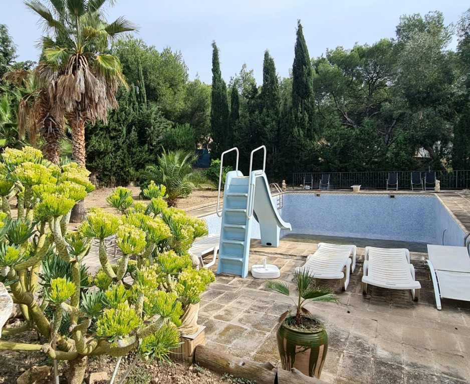 Se vende Villa - Chalet de 5 dormitorios en Costa Blanca, Alicante, España
