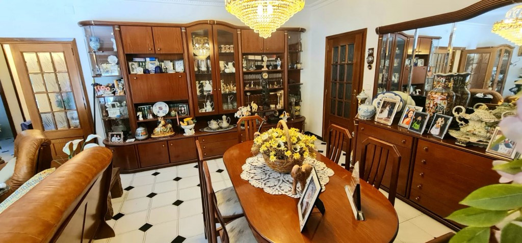 Se vende Villa - Chalet de 5 dormitorios en Costa Blanca, Alicante, España