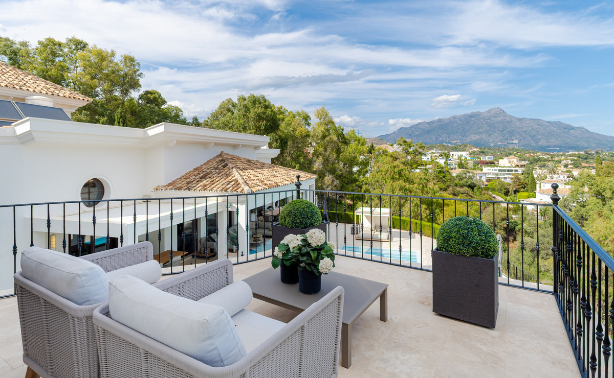 Se vende Villa - Chalet de 7 dormitorios en Costa Del Sol, Málaga, España