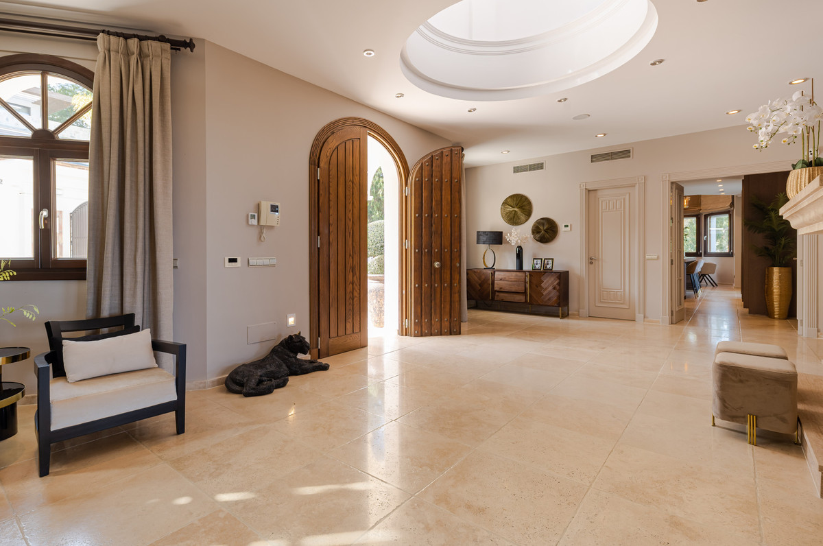 Se vende Villa - Chalet de 7 dormitorios en Costa Del Sol, Málaga, España