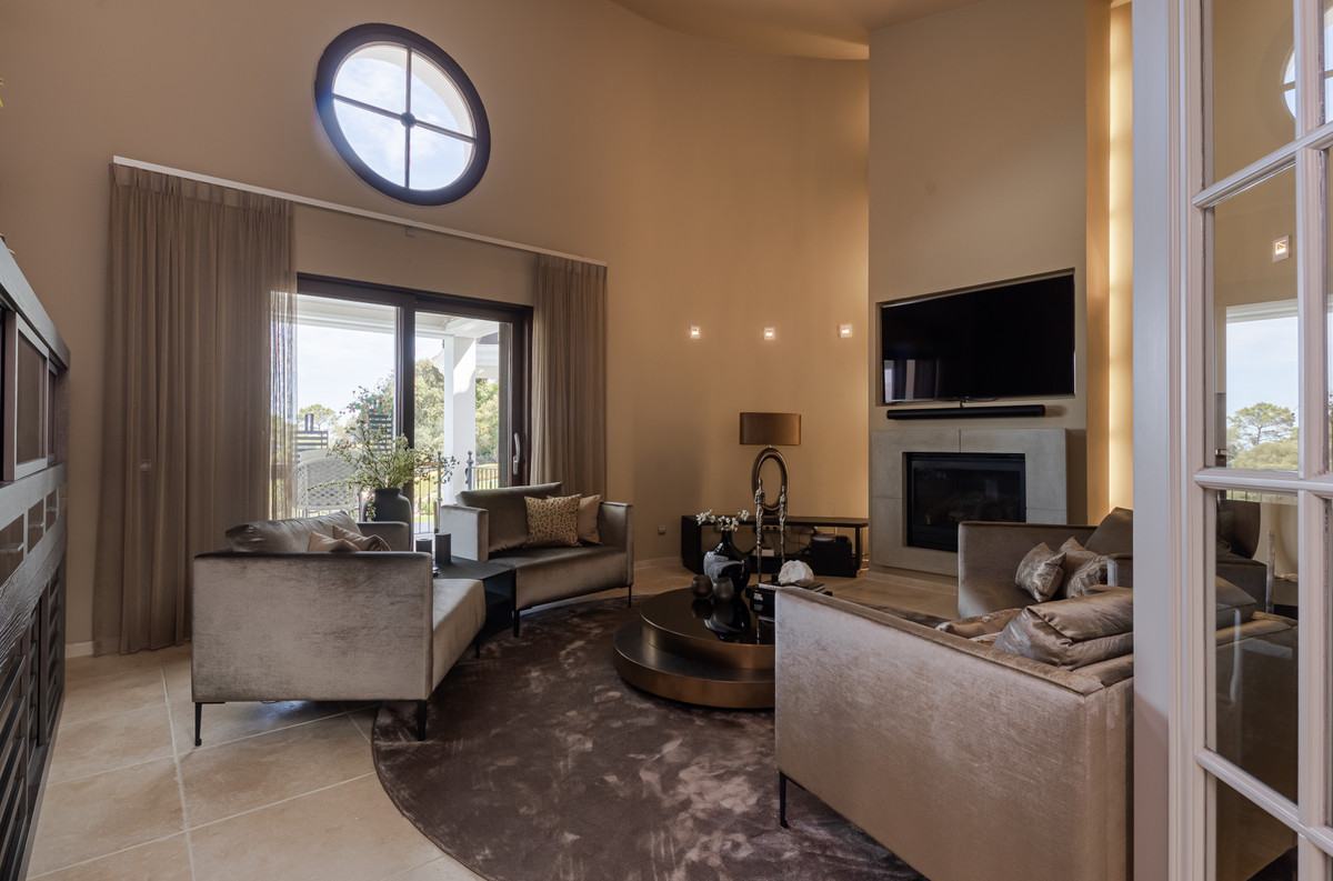 Se vende Villa - Chalet de 7 dormitorios en Costa Del Sol, Málaga, España