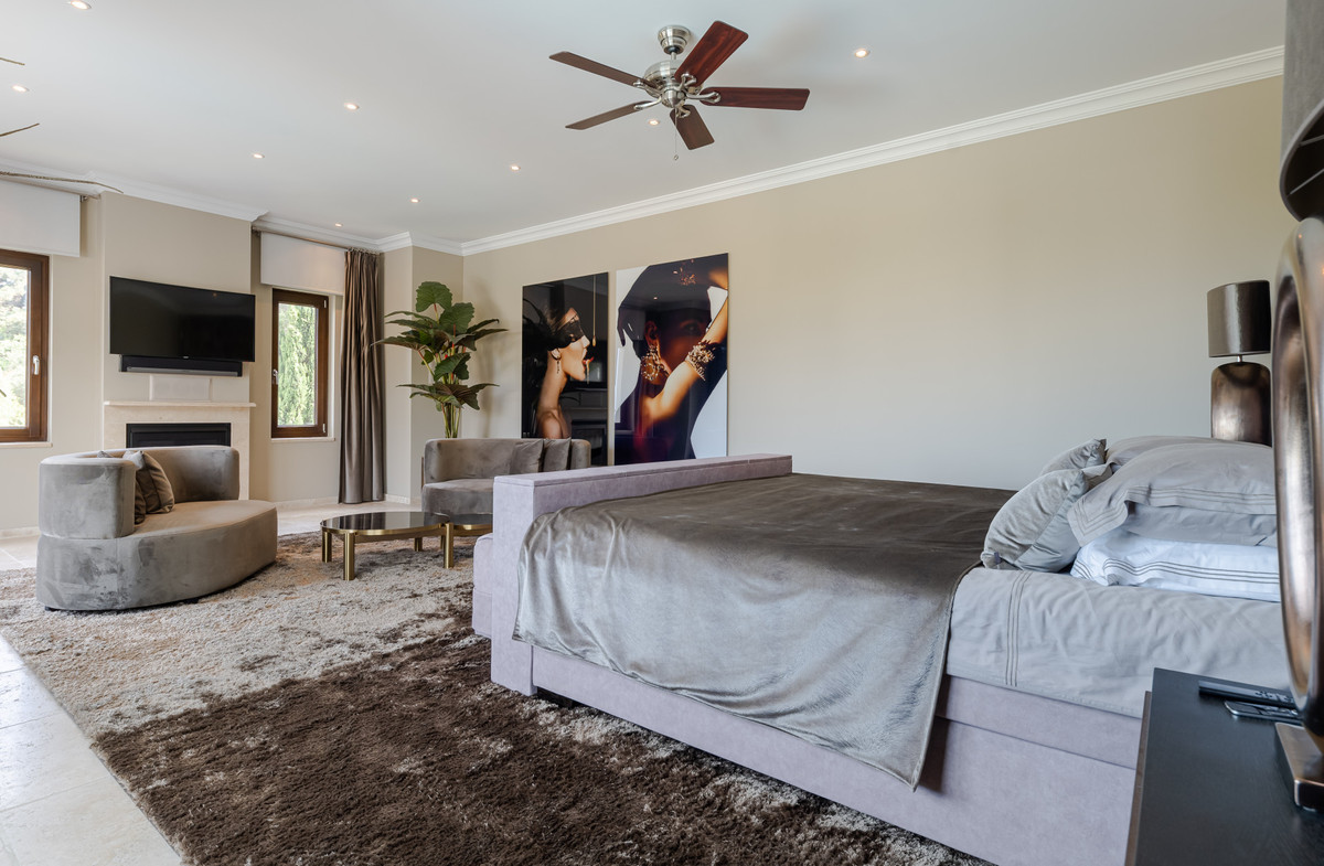 Se vende Villa - Chalet de 7 dormitorios en Costa Del Sol, Málaga, España