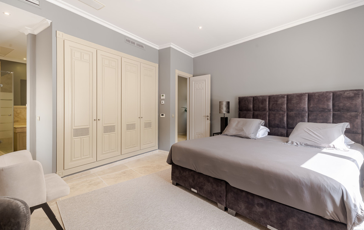 Se vende Villa - Chalet de 7 dormitorios en Costa Del Sol, Málaga, España