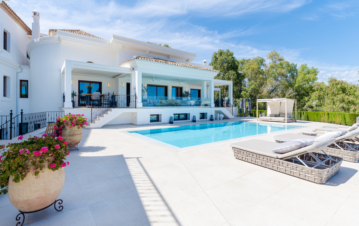 Se vende Villa - Chalet de 7 dormitorios en Costa Del Sol, Málaga, España