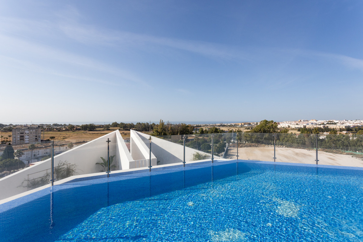 Se vende Apartamento Planta Media de 2 dormitorios en Costa Del Sol, Málaga, España