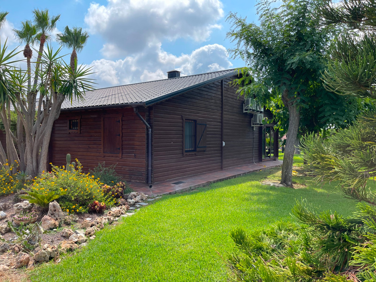 Se vende Villa - Chalet de 4 dormitorios en Costa Blanca, Alicante, España