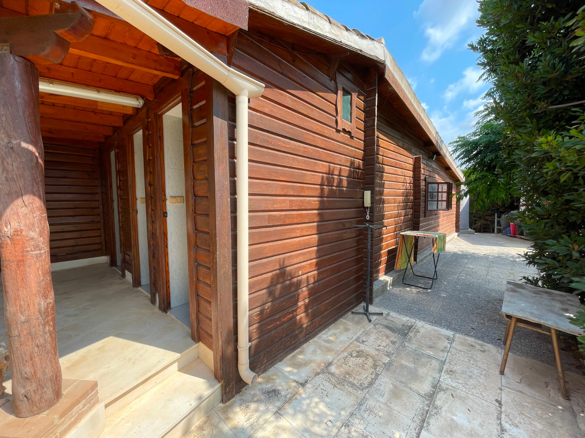 Se vende Villa - Chalet de 4 dormitorios en Costa Blanca, Alicante, España
