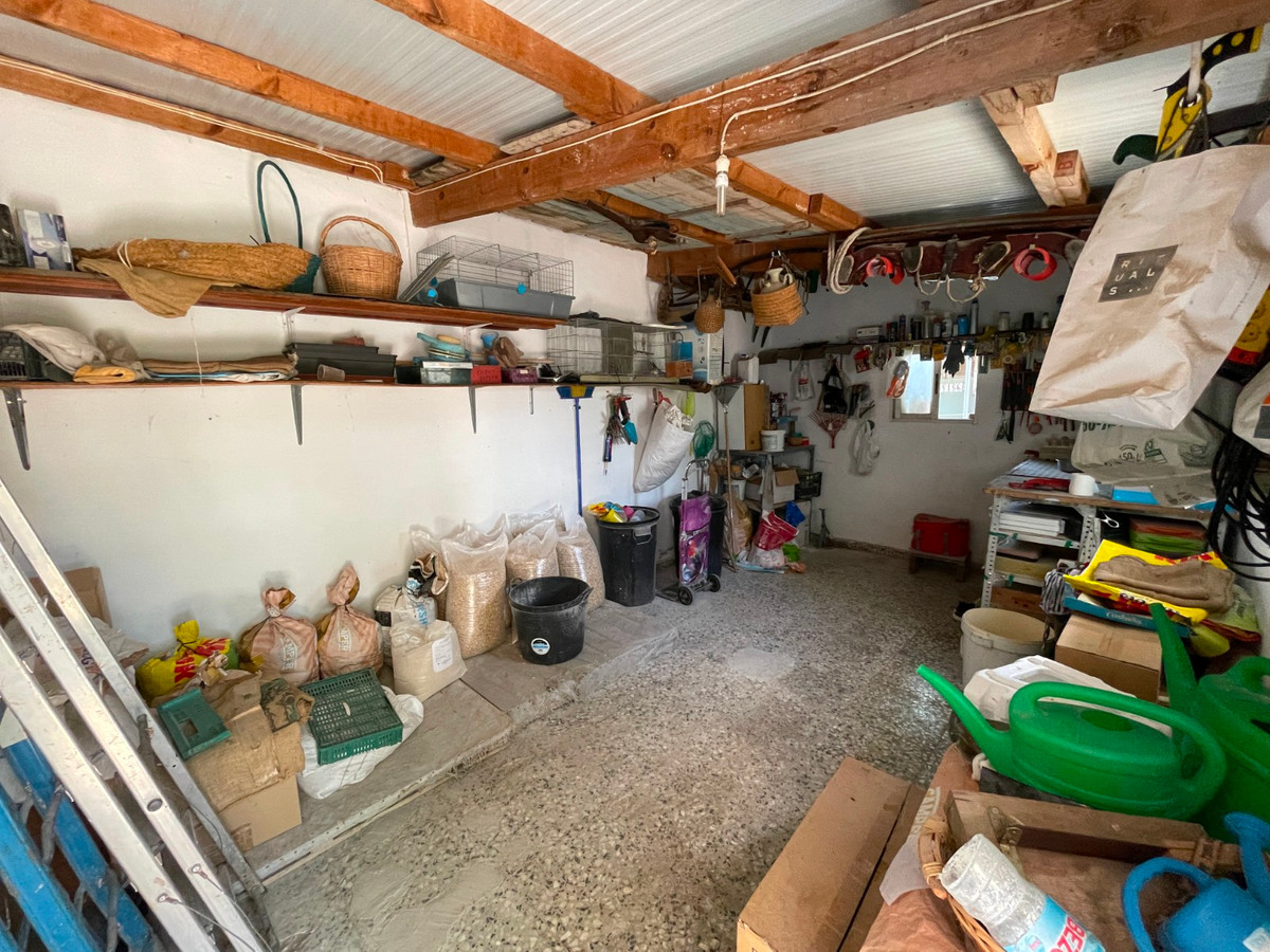 Se vende Villa - Chalet de 4 dormitorios en Costa Blanca, Alicante, España