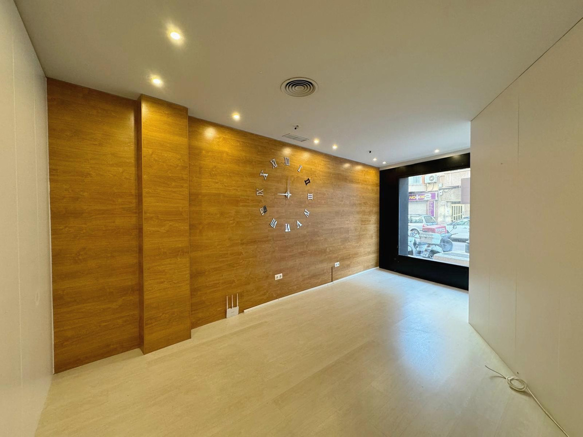 3 Bed Commercial unit for sale in Guardamar Del Segura Costa Blanca, Alicante, Spain