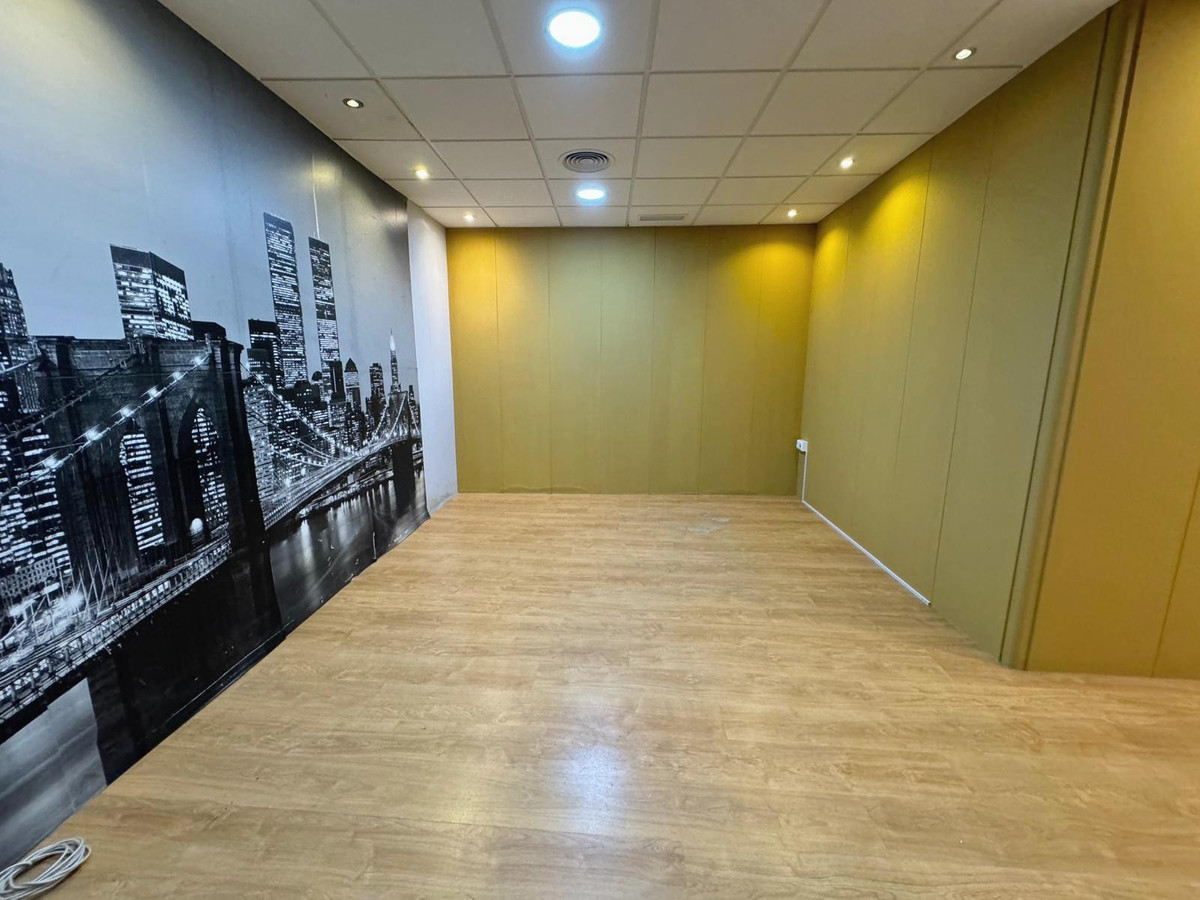 3 Bed Commercial unit for sale in Guardamar Del Segura Costa Blanca, Alicante, Spain