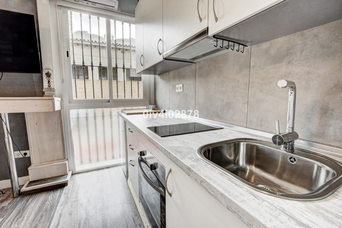 Se vende Apartamento Planta Baja de 1 dormitorios en Costa Del Sol, Málaga, España