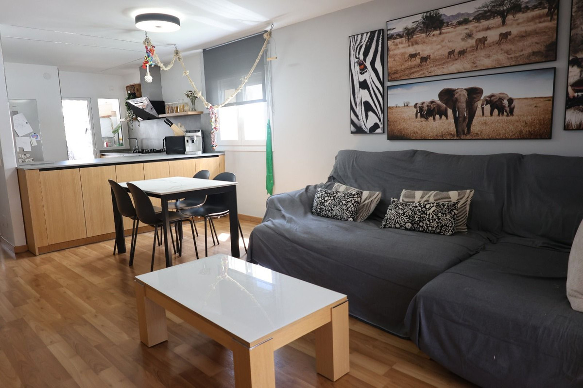 3 Bed Apartment for sale in Calahonda Costa Del Sol, Málaga, Spain