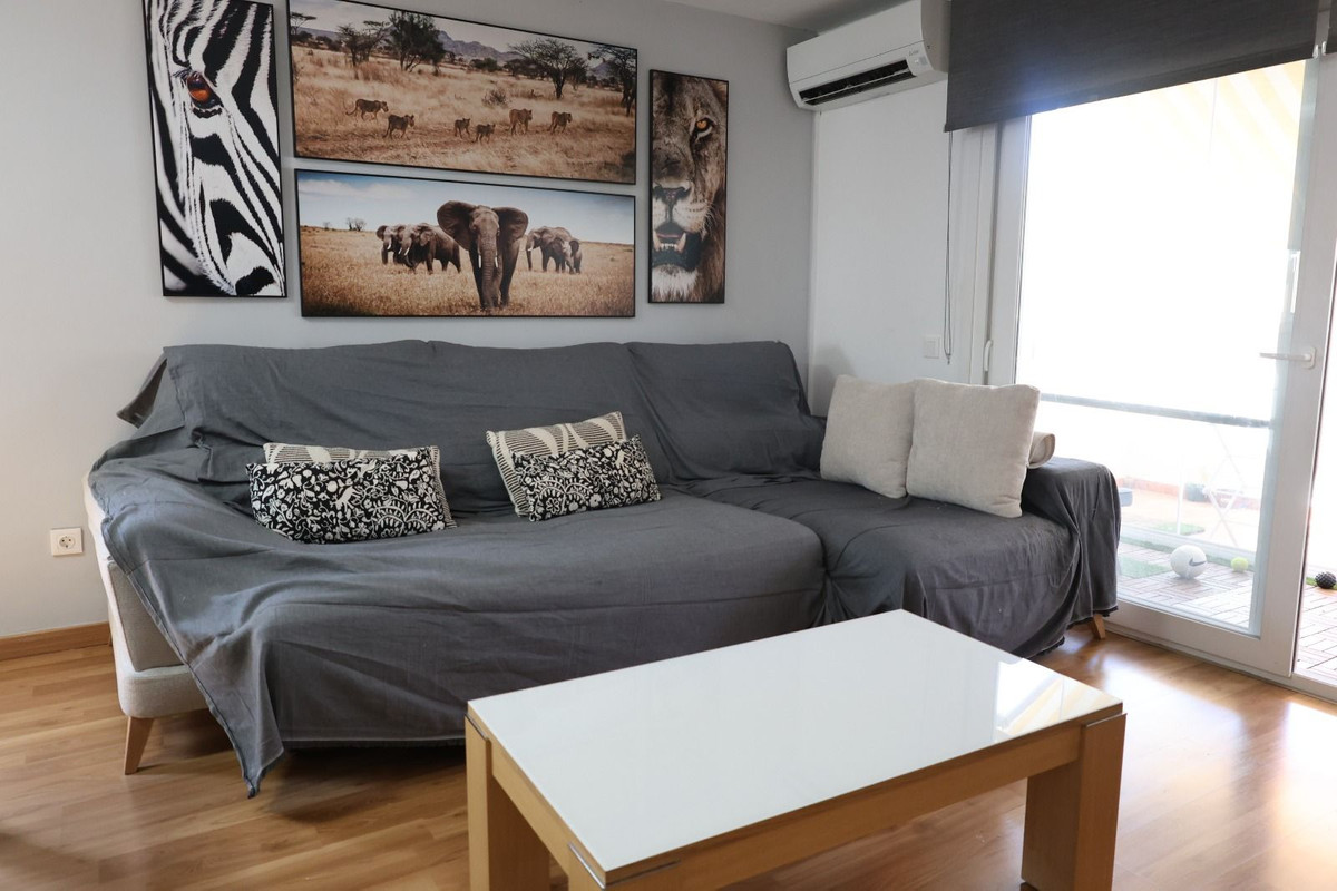 3 Bed Apartment for sale in Calahonda Costa Del Sol, Málaga, Spain