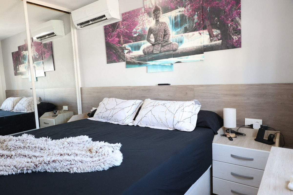 3 Bed Apartment for sale in Calahonda Costa Del Sol, Málaga, Spain