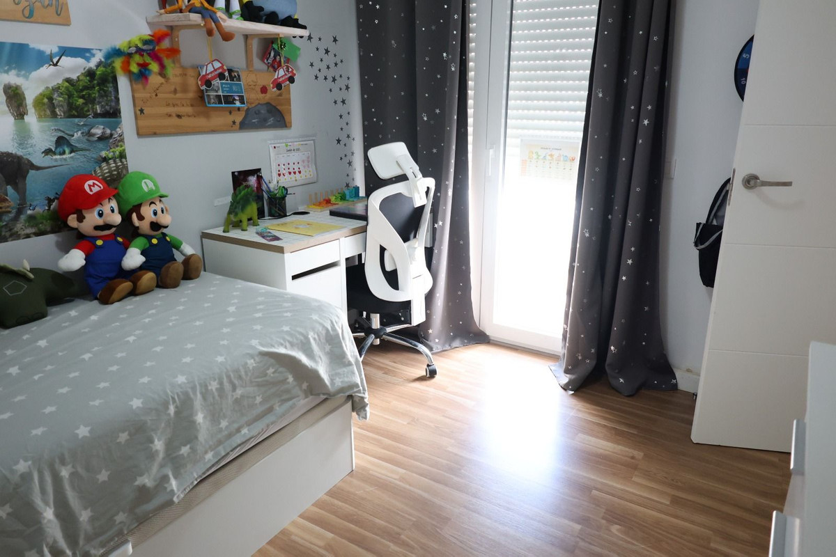 3 Bed Apartment for sale in Calahonda Costa Del Sol, Málaga, Spain