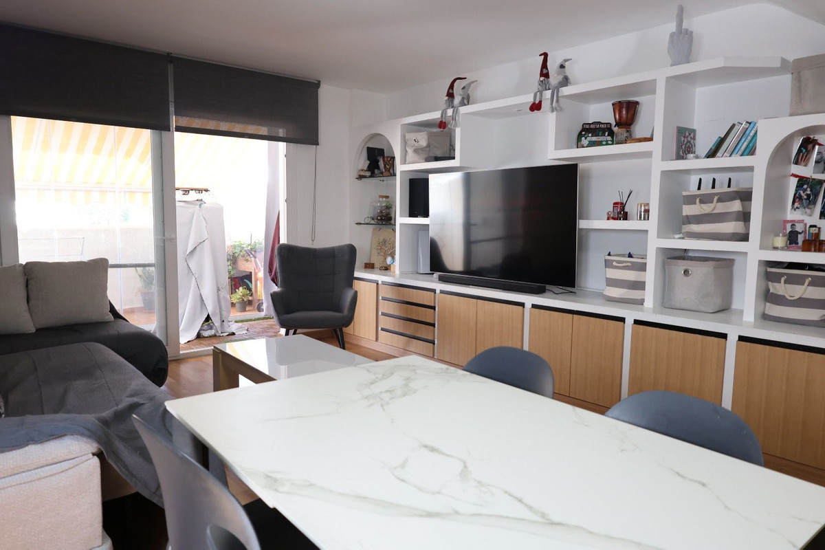 3 Bed Apartment for sale in Calahonda Costa Del Sol, Málaga, Spain