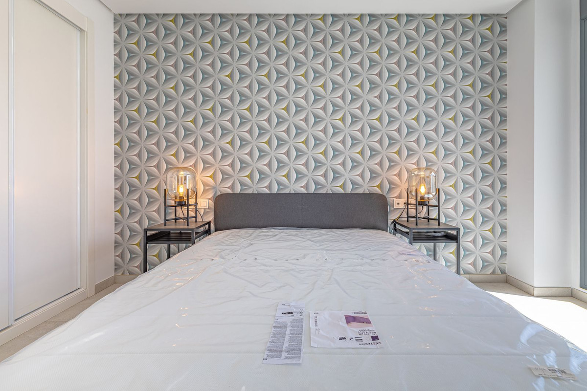 3 Bed Apartment for sale in La Quinta Costa Del Sol, Málaga, Spain
