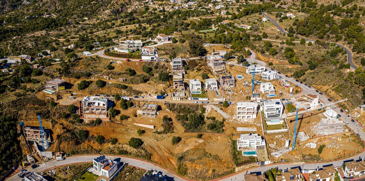 Se vende Terreno Urbano  en Costa Del Sol, Málaga, España