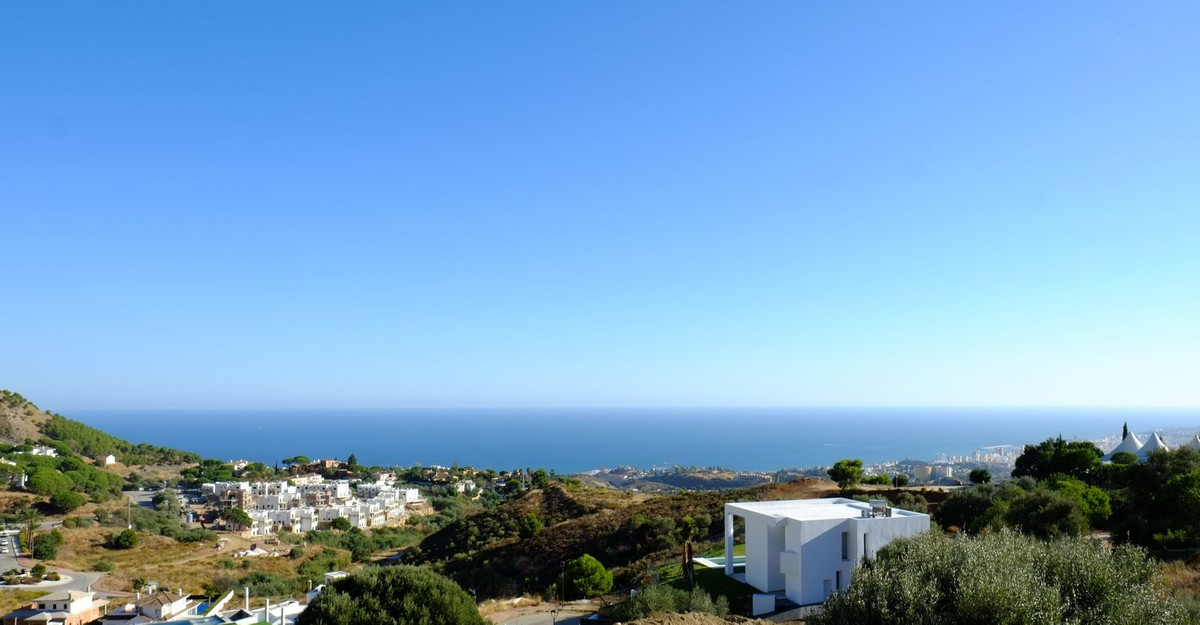 Se vende Terreno Urbano  en Costa Del Sol, Málaga, España