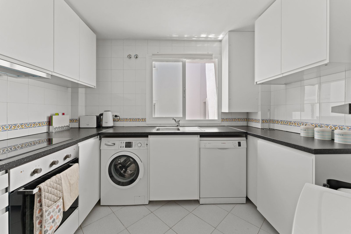 3 Bed Apartment for sale in Mijas Costa Del Sol, Málaga, Spain