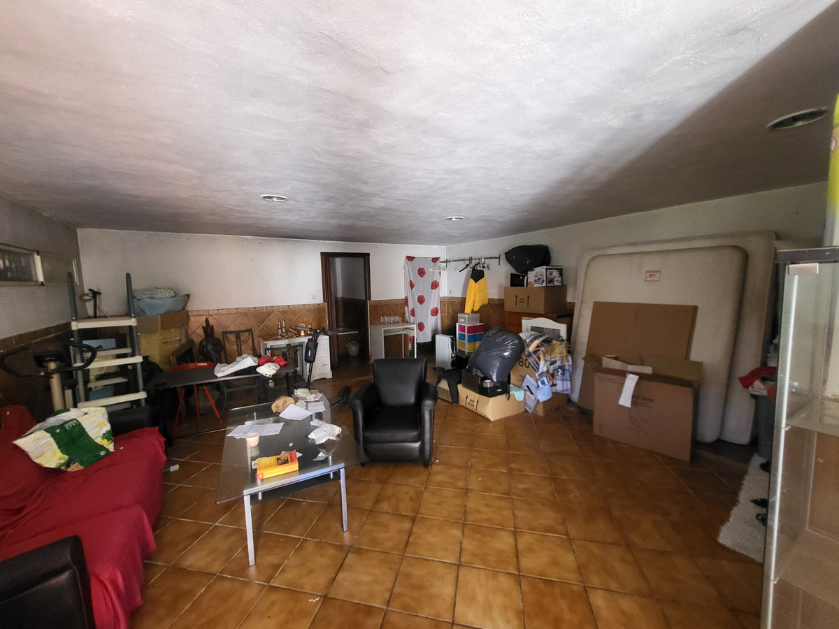 3 Bed Townhouse for sale in Estepona Costa Del Sol, Málaga, Spain