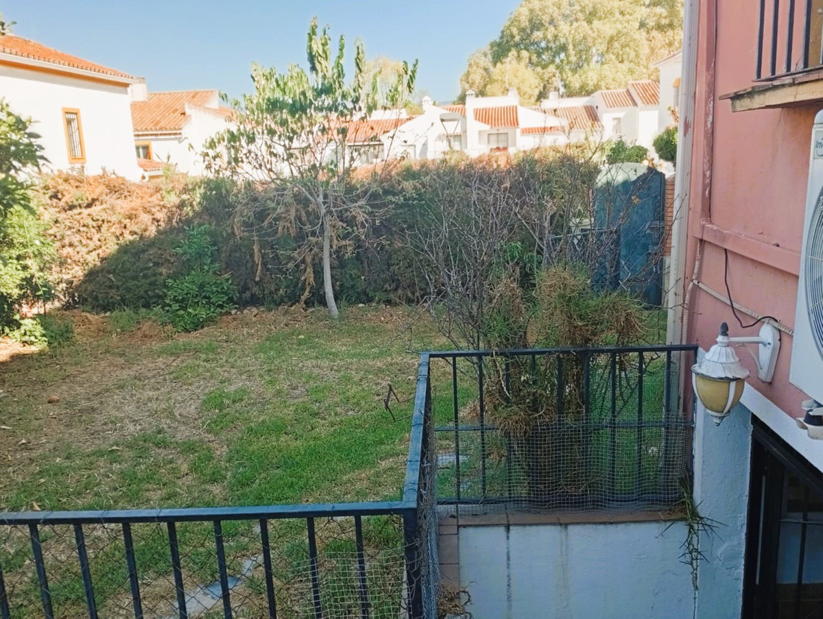3 Bed Townhouse for sale in Estepona Costa Del Sol, Málaga, Spain