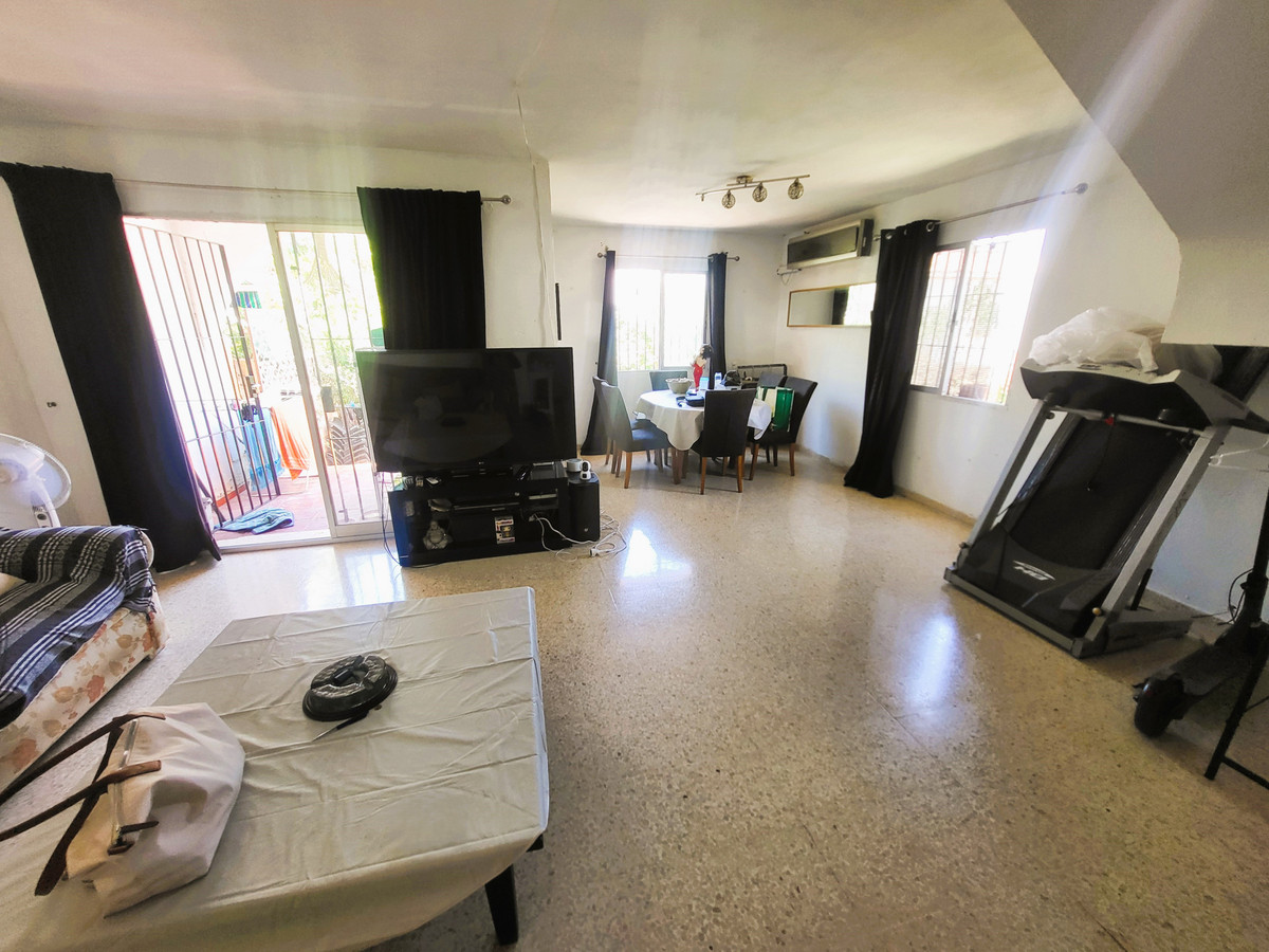 3 Bed Townhouse for sale in Estepona Costa Del Sol, Málaga, Spain