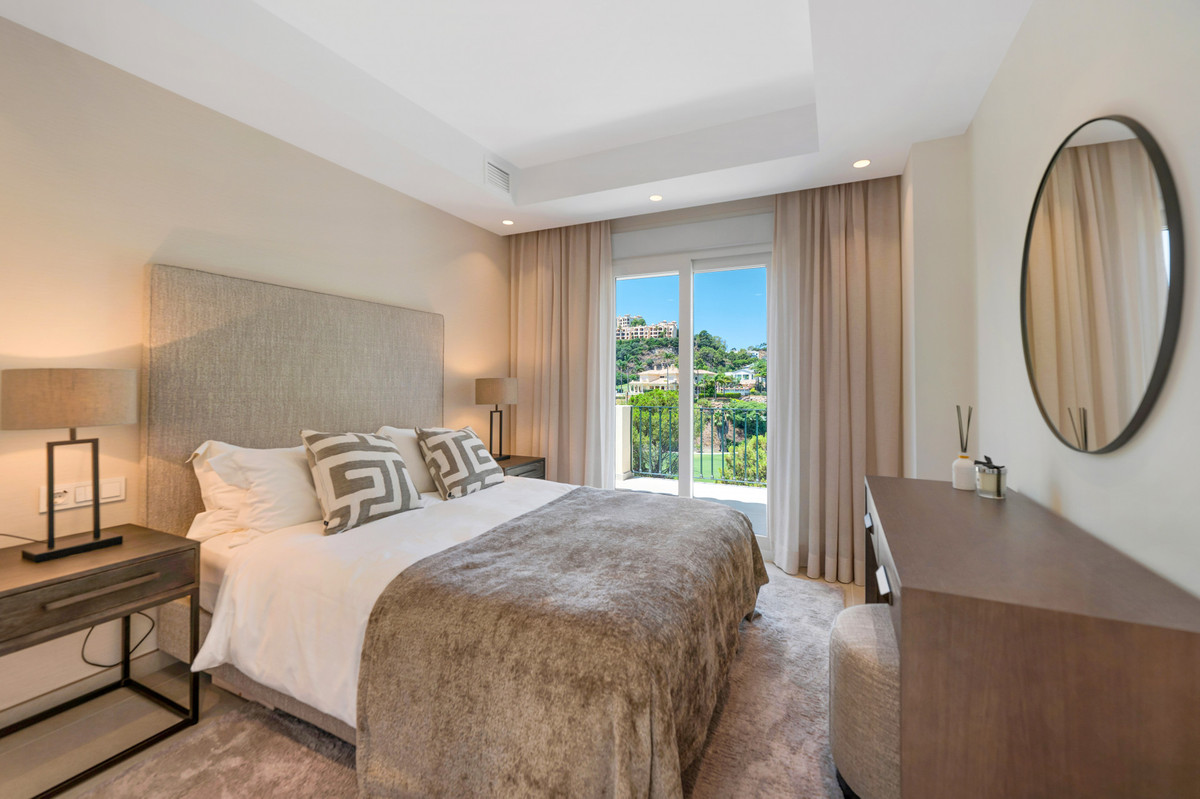 3 Bed Townhouse for sale in La Quinta Costa Del Sol, Málaga, Spain
