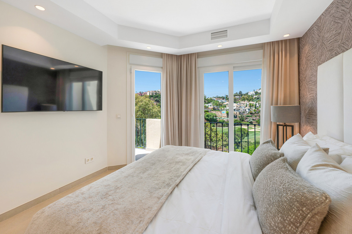 3 Bed Townhouse for sale in La Quinta Costa Del Sol, Málaga, Spain