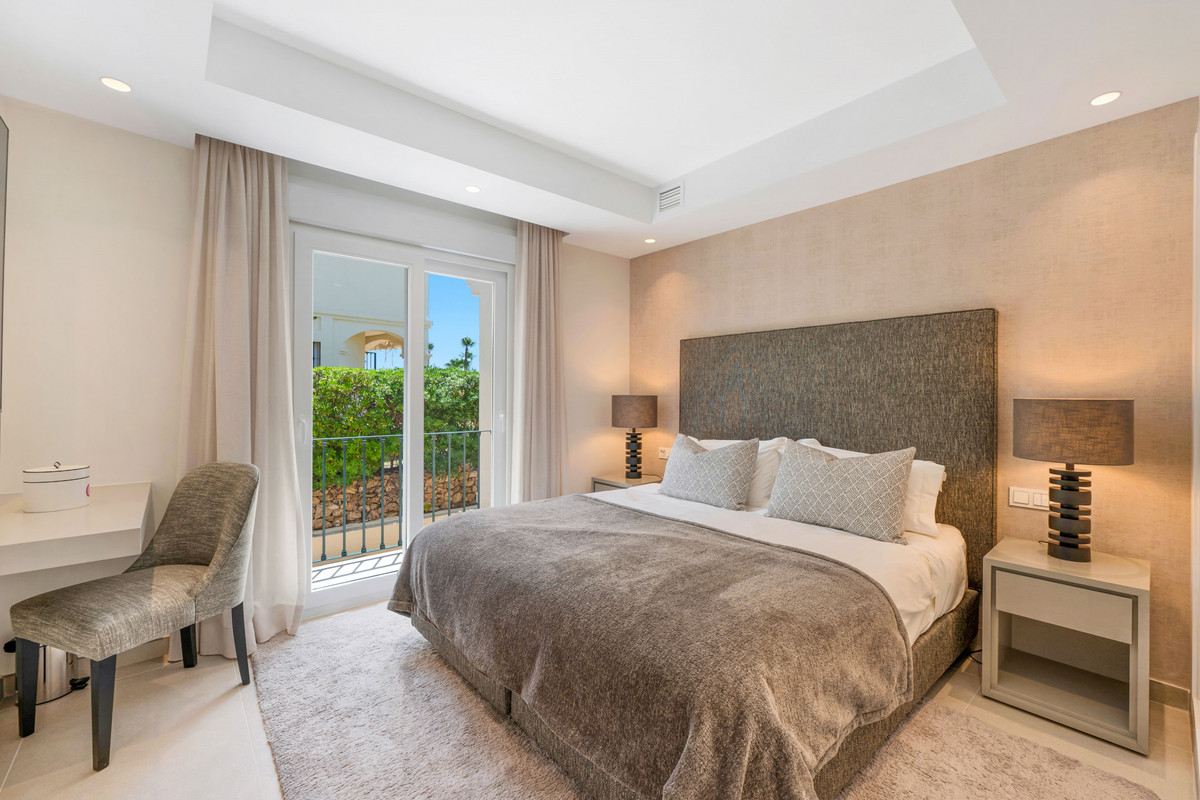 3 Bed Townhouse for sale in La Quinta Costa Del Sol, Málaga, Spain